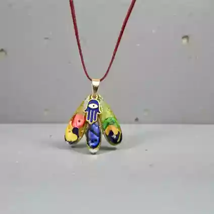 Triaurum – Üçlü Bilgelik Damlası Kolye